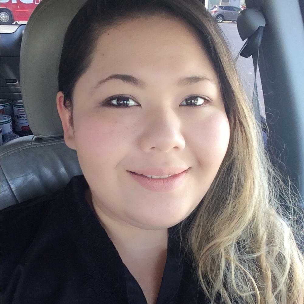 Meet your Posher, Celia